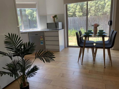 Delicate And Peaceful Bundoora Townhouse 20-R3 - C Tourism 2