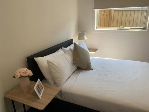 Delicate And Peaceful Bundoora Townhouse 7-R4 - C Tourism 3