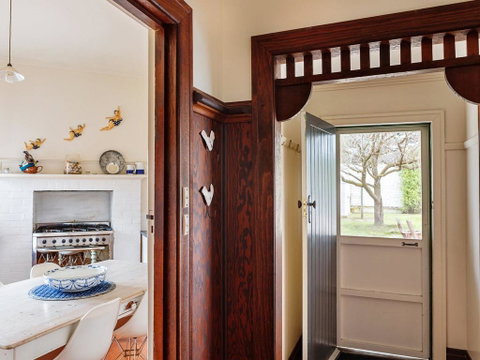 Dingle On Barclay - C Tourism 3