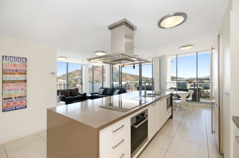 Direct Hotels - Dalgety Apartments - C Tourism 1