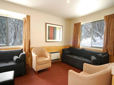 Discobulous 6 - C Tourism 3