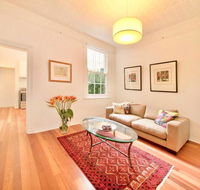 Divine Early-Sydney Home - The Rocks - C Tourism