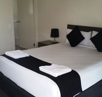 Dooleys Tavern and Motel Capella - C Tourism