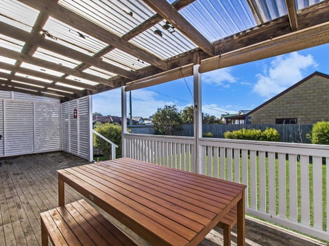 Driftwood House - C Tourism 3