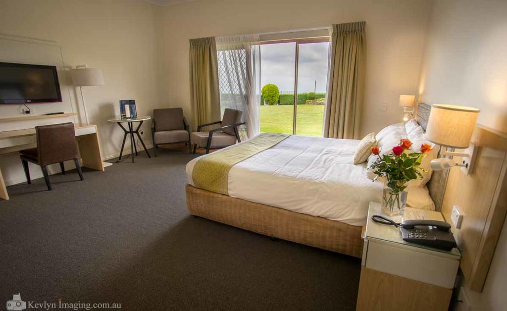 Monterey Keys QLD C Tourism
