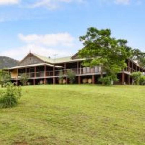 Eagles Rest @ Maluna Vineyard - C Tourism 3