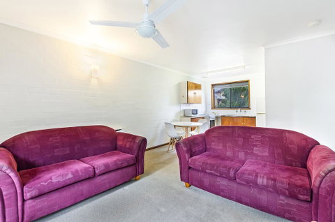 Eastern Beach Units #5 - C Tourism 2