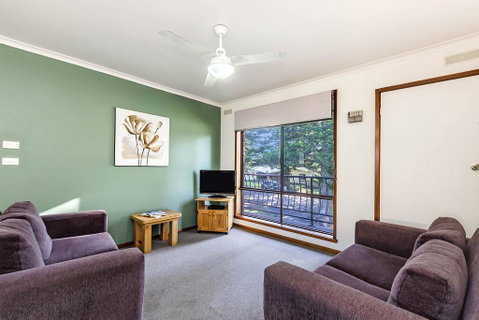 Eastern Beach Units #6 - C Tourism 1