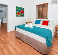 Easy Going Holiday Unit On McKenzie MK6 - C Tourism