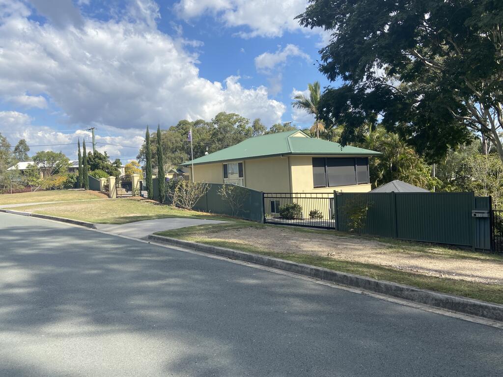 Eatons Hill QLD C Tourism