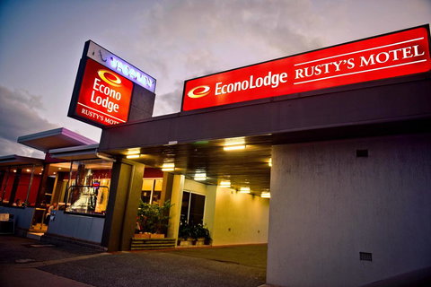 Econo Lodge Rusty's - C Tourism 0