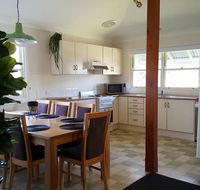 Edward Lane Apt3 - C Tourism