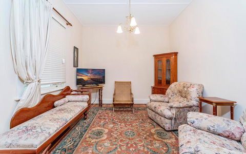 Eliza 1875 Red Brick Duplex Townhouse - C Tourism 2