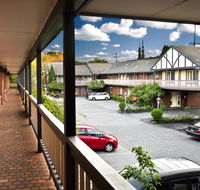 Elizabethan Lodge - C Tourism
