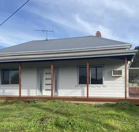 Ellalong Lagoon Home with a view - C Tourism