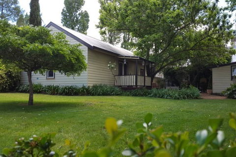 Elmswood BnB - C Tourism 0