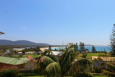 Endless Summer, 12 Stewart Street - C Tourism 0