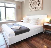 EROS City Fringe - Wifi Wine Netflix Pets OK and Park views - C Tourism