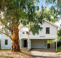 EVERGREEN BEACH HOUSE - C Tourism
