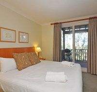 Executive 1 bedroom Spa Villa located within Cypress Lakes Resort - C Tourism