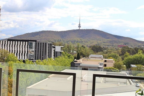 Executively Styled 2 Bed, 2 Bath, Perfect Location - C Tourism 1