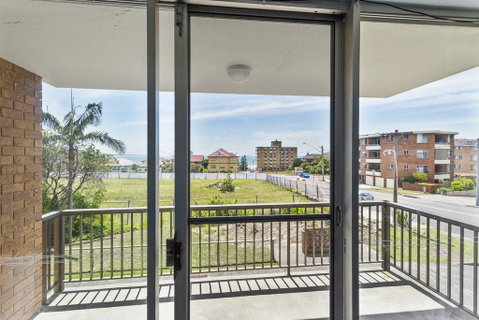Fairleigh - Unit 1 - C Tourism 1