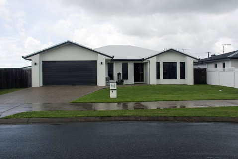 Family Friendly Holiday Home - C Tourism 3