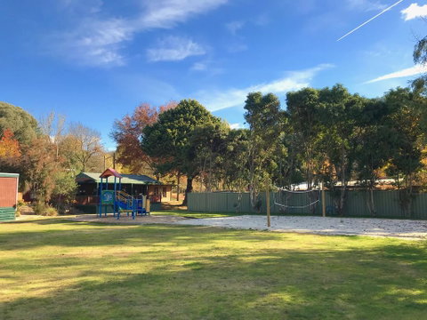Feathertop Chalet - C Tourism 3