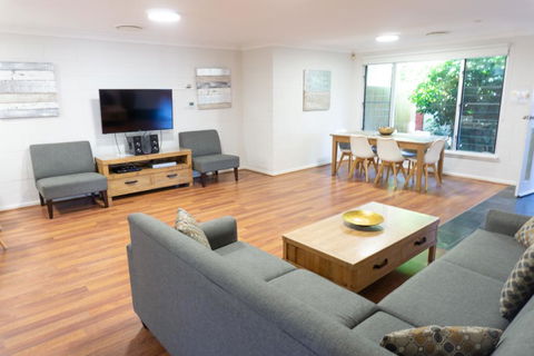 Fingal Bay Holiday Park - C Tourism 1
