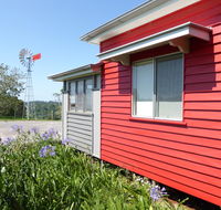Flame Hill Vineyard - C Tourism