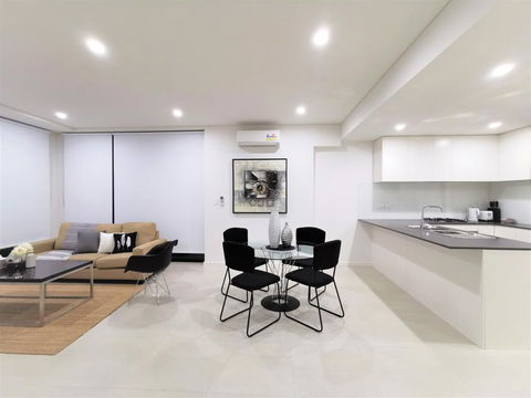 G02 Courtyard Apartment - C Tourism 2