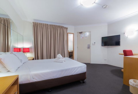 Garden Lodge Sydney Hotel - C Tourism 2