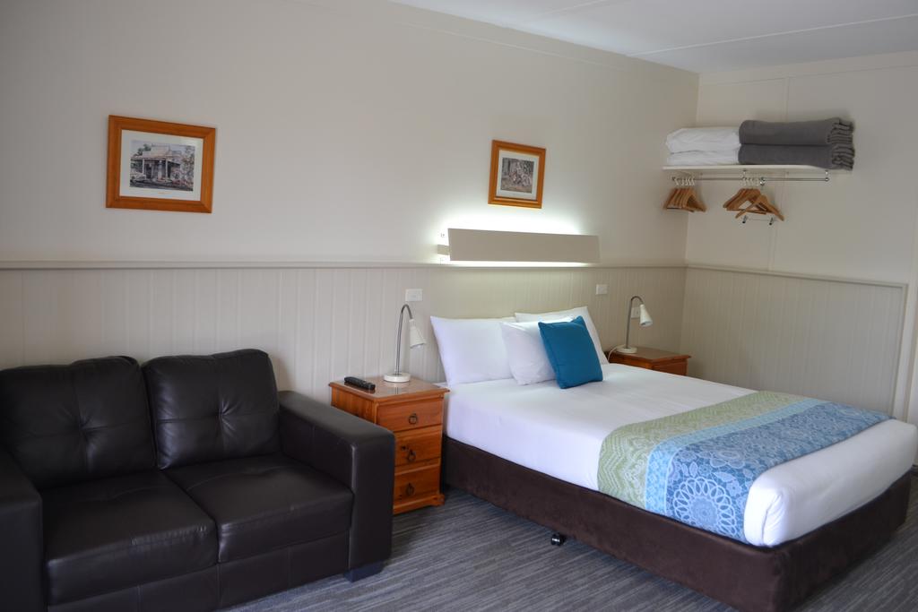 Gatton QLD C Tourism