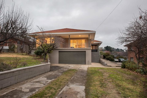 Gippsland Twelve-Spacious And Central With Off Street Parking - C Tourism 2