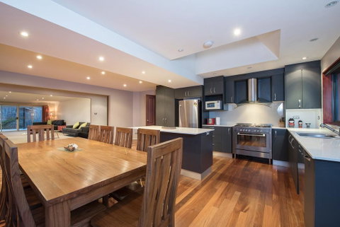 Gippsland Twelve-Spacious And Central With Off Street Parking - C Tourism 1
