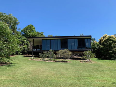 Glass On Glasshouse - C Tourism 3