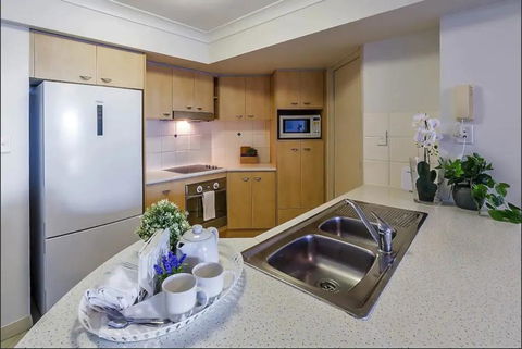 Gold Coast Apartment At Sandcastles On Broadwater - C Tourism 1
