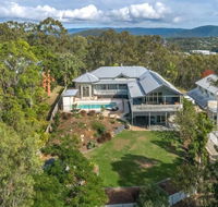 Gold Coast Stunning Home and Unit close to Theme Parks
