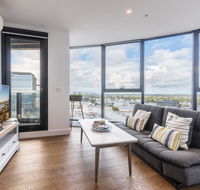Golden Box Hill Apartment - C Tourism