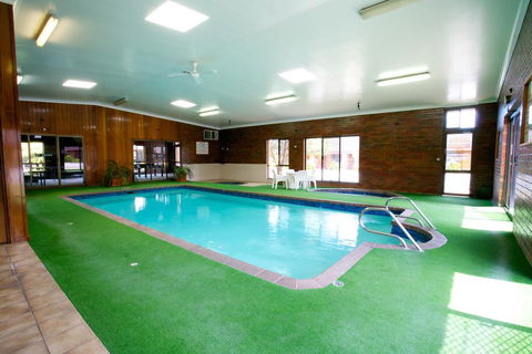 Golden Grain Motor Inn - C Tourism 2