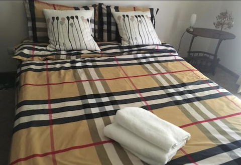 Golden House - C Tourism 0