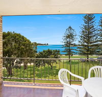 Golden Shores U8 21 Landsborough Parade - C Tourism