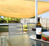 Goolwa Blue Escape - WiFi - Pet-Friendly - C Tourism