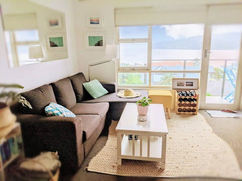 Gorgeous 2 Bedroom Apartment With Panoramic Views - C Tourism 1