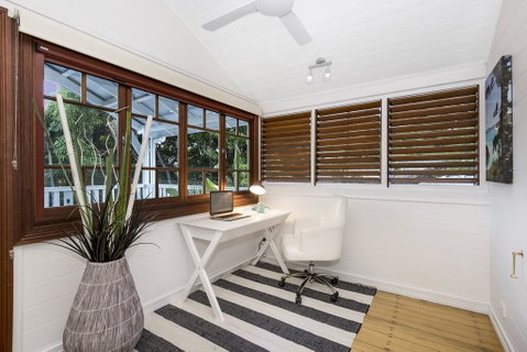 Gorgeous Home 3 Mins To Strand - C Tourism 1