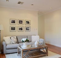 Gorgeous Row Terrace near Sydney Harbour Bridge - C Tourism