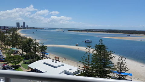 Grand Hotel Ocean View Apartment Labrador - C Tourism 0