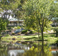 Granite Gardens Cottages  Lake Retreat - C Tourism