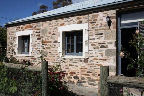 Griffiths Cottage - C Tourism 0