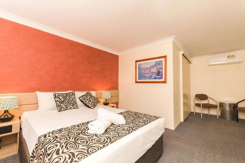Hampton Villa Motel - C Tourism 0